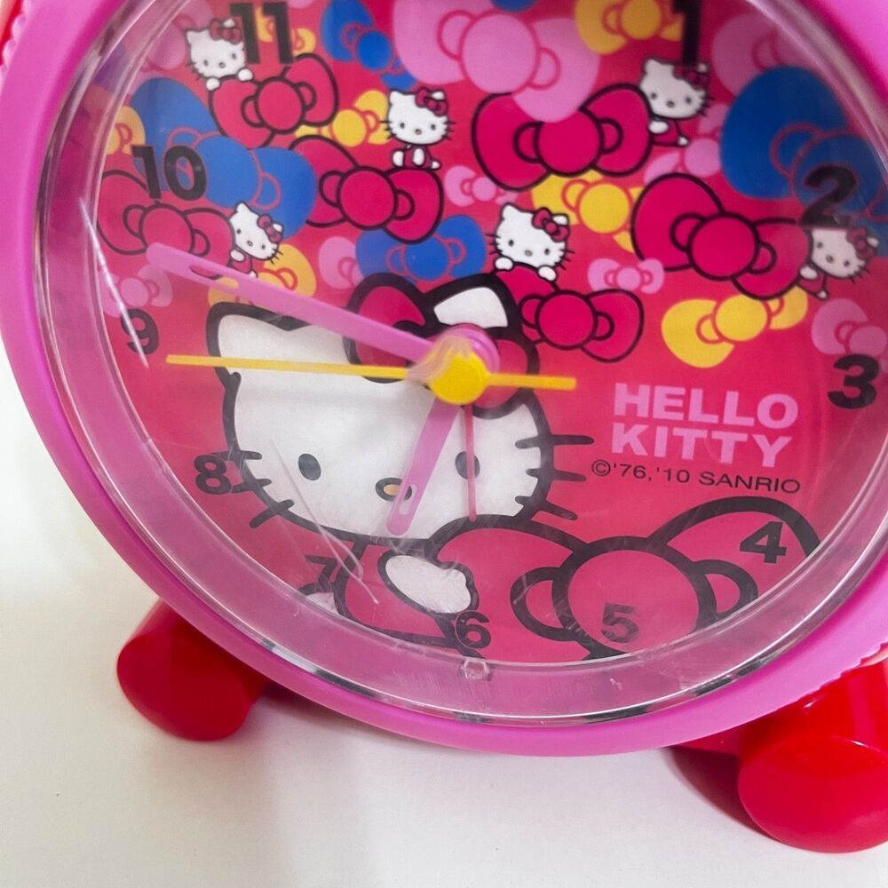 Sanrio Hello Kitty Alarm Clock 2010 Red and Pink Bows - Picture 7 of 14